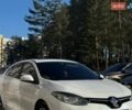 Белый Рено Флюенс, объемом двигателя 2 л и пробегом 220 тыс. км за 8600 $, фото 10 на Automoto.ua