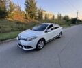 Белый Рено Флюенс, объемом двигателя 1.46 л и пробегом 326 тыс. км за 6500 $, фото 3 на Automoto.ua