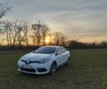 Белый Рено Флюенс, объемом двигателя 1.6 л и пробегом 290 тыс. км за 6200 $, фото 1 на Automoto.ua