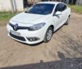 Белый Рено Флюенс, объемом двигателя 1.5 л и пробегом 180 тыс. км за 10000 $, фото 1 на Automoto.ua