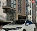 Белый Рено Флюенс, объемом двигателя 2 л и пробегом 220 тыс. км за 8600 $, фото 1 на Automoto.ua