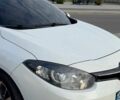 Білий Рено Флюенс, об'ємом двигуна 2 л та пробігом 225 тис. км за 8000 $, фото 45 на Automoto.ua