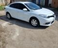 Белый Рено Флюенс, объемом двигателя 1.5 л и пробегом 180 тыс. км за 10000 $, фото 3 на Automoto.ua