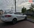 Білий Рено Флюенс, об'ємом двигуна 2 л та пробігом 225 тис. км за 8000 $, фото 4 на Automoto.ua
