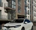 Білий Рено Флюенс, об'ємом двигуна 2 л та пробігом 220 тис. км за 7500 $, фото 1 на Automoto.ua