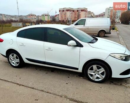 Білий Рено Флюенс, об'ємом двигуна 1.5 л та пробігом 200 тис. км за 7999 $, фото 3 на Automoto.ua