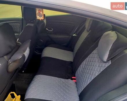 Білий Рено Флюенс, об'ємом двигуна 1.5 л та пробігом 200 тис. км за 7999 $, фото 6 на Automoto.ua