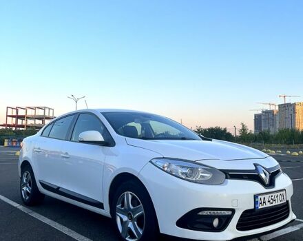 Белый Рено Флюенс, объемом двигателя 1.5 л и пробегом 229 тыс. км за 7100 $, фото 4 на Automoto.ua