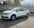 Рено Флюенс 2015 в Буче на Automoto.ua Белый Рено Флюенс, объемом двигателя 1.6 л и пробегом 215 тыс. км за 7500 $, фото 1 на Automoto.ua