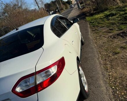 Білий Рено Флюенс, об'ємом двигуна 1.5 л та пробігом 251 тис. км за 9367 $, фото 3 на Automoto.ua