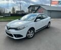 Белый Рено Флюенс, объемом двигателя 1.6 л и пробегом 152 тыс. км за 5300 $, фото 2 на Automoto.ua