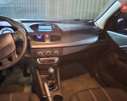 Белый Рено Флюенс, объемом двигателя 1.46 л и пробегом 156 тыс. км за 9600 $, фото 12 на Automoto.ua