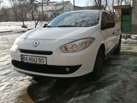 Білий Рено Флюенс, об'ємом двигуна 1.6 л та пробігом 105 тис. км за 8300 $, фото 1 на Automoto.ua