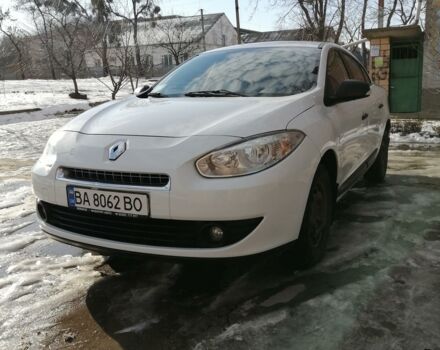 Білий Рено Флюенс, об'ємом двигуна 1.6 л та пробігом 105 тис. км за 8300 $, фото 1 на Automoto.ua