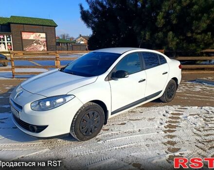 Білий Рено Флюенс, об'ємом двигуна 1.6 л та пробігом 15400 тис. км за 6700 $, фото 1 на Automoto.ua