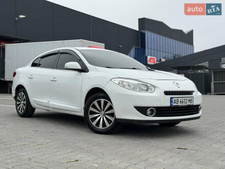 Белый Рено Флюенс, объемом двигателя 1.46 л и пробегом 250 тыс. км за 6350 $, фото 1 на Automoto.ua