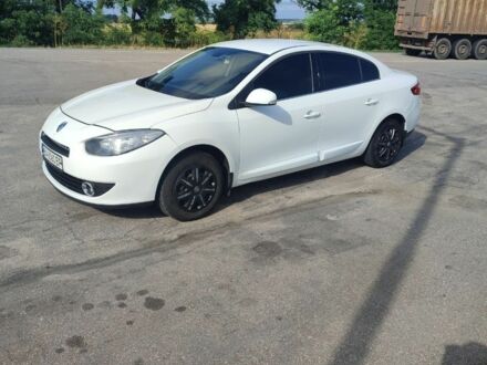 Білий Рено Флюенс, об'ємом двигуна 1.5 л та пробігом 250 тис. км за 5500 $, фото 1 на Automoto.ua