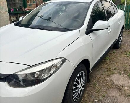 Білий Рено Флюенс, об'ємом двигуна 1.5 л та пробігом 259 тис. км за 5600 $, фото 1 на Automoto.ua