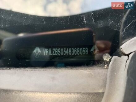 Белый Рено Флюенс, объемом двигателя 1.5 л и пробегом 270 тыс. км за 6200 $, фото 1 на Automoto.ua