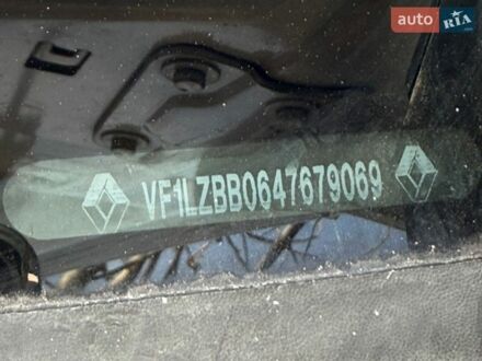 Белый Рено Флюенс, объемом двигателя 1.5 л и пробегом 208 тыс. км за 7500 $, фото 1 на Automoto.ua