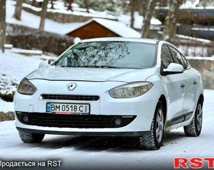 Белый Рено Флюенс, объемом двигателя 1.6 л и пробегом 21000 тыс. км за 4550 $, фото 1 на Automoto.ua