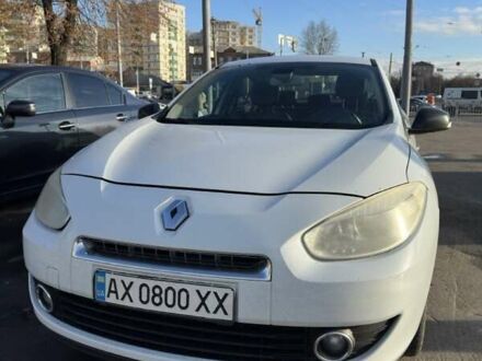 Білий Рено Флюенс, об'ємом двигуна 1.6 л та пробігом 259 тис. км за 5600 $, фото 1 на Automoto.ua