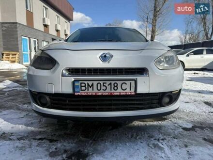 Рено Флюенс 2012 у Києві на Automoto.ua Білий Рено Флюенс, об'ємом двигуна 1.6 л та пробігом 455 тис. км за 4500 $, фото 1 на Automoto.ua