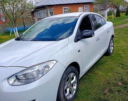 Білий Рено Флюенс, об'ємом двигуна 1.6 л та пробігом 550 тис. км за 5600 $, фото 1 на Automoto.ua