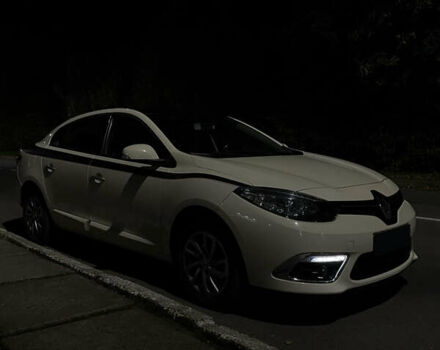 Білий Рено Флюенс, об'ємом двигуна 1.6 л та пробігом 181 тис. км за 9500 $, фото 1 на Automoto.ua