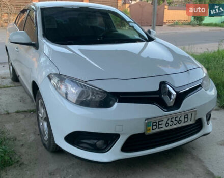 Білий Рено Флюенс, об'ємом двигуна 1.46 л та пробігом 143 тис. км за 4500 $, фото 1 на Automoto.ua