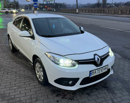 Белый Рено Флюенс, объемом двигателя 1.46 л и пробегом 264 тыс. км за 6100 $, фото 1 на Automoto.ua