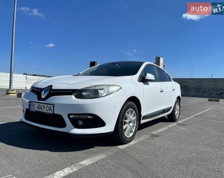Білий Рено Флюенс, об'ємом двигуна 1.46 л та пробігом 138 тис. км за 9200 $, фото 1 на Automoto.ua
