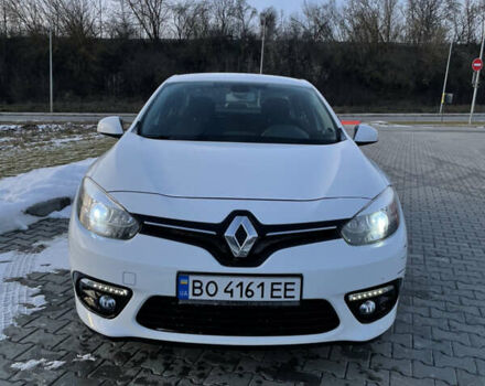 Белый Рено Флюенс, объемом двигателя 1.5 л и пробегом 128 тыс. км за 9950 $, фото 1 на Automoto.ua
