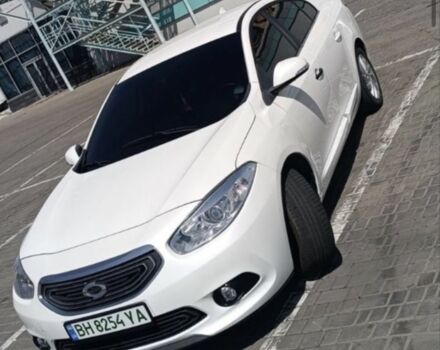 Белый Рено Флюенс, объемом двигателя 0 л и пробегом 133 тыс. км за 7300 $, фото 1 на Automoto.ua