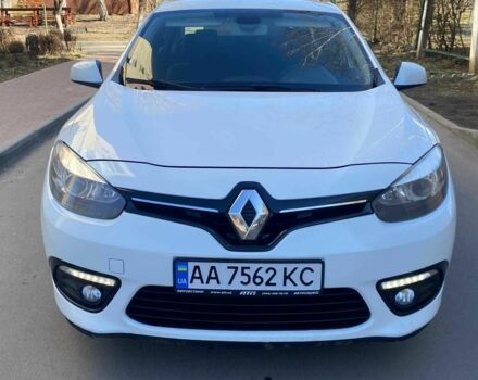 Белый Рено Флюенс, объемом двигателя 1.6 л и пробегом 225 тыс. км за 6500 $, фото 1 на Automoto.ua