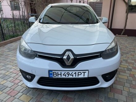 Белый Рено Флюенс, объемом двигателя 1.5 л и пробегом 195 тыс. км за 8900 $, фото 1 на Automoto.ua