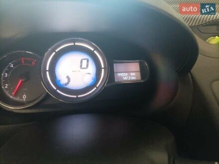 Рено Флюенс 2015 в Одессе на Automoto.ua Белый Рено Флюенс, объемом двигателя 1.46 л и пробегом 193 тыс. км за 9100 $, фото 1 на Automoto.ua