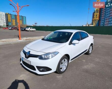 Белый Рено Флюенс, объемом двигателя 1.6 л и пробегом 107 тыс. км за 7800 $, фото 1 на Automoto.ua