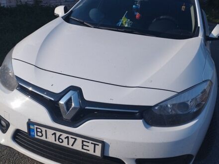 Білий Рено Флюенс, об'ємом двигуна 1.46 л та пробігом 160 тис. км за 9500 $, фото 1 на Automoto.ua