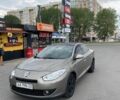 Бежевый Рено Флюенс, объемом двигателя 2 л и пробегом 224 тыс. км за 5800 $, фото 1 на Automoto.ua