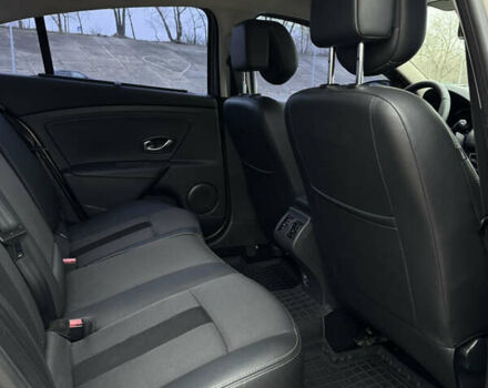 Бежевый Рено Флюенс, объемом двигателя 1.6 л и пробегом 192 тыс. км за 6200 $, фото 16 на Automoto.ua