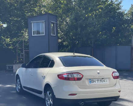 Рено Флюенс 2013 в Одессе на Automoto.ua Бежевый Рено Флюенс, объемом двигателя 1.46 л и пробегом 238 тыс. км за 7500 $, фото 6 на Automoto.ua