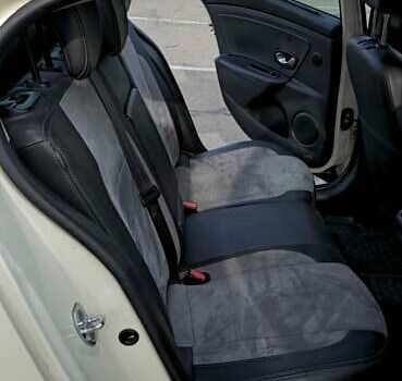 Бежевый Рено Флюенс, объемом двигателя 2 л и пробегом 229 тыс. км за 8000 $, фото 19 на Automoto.ua