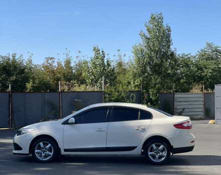 Рено Флюенс 2013 в Одессе на Automoto.ua Бежевый Рено Флюенс, объемом двигателя 1.46 л и пробегом 238 тыс. км за 7500 $, фото 10 на Automoto.ua