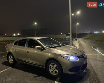 Бежевый Рено Флюенс, объемом двигателя 1.46 л и пробегом 233 тыс. км за 7300 $, фото 1 на Automoto.ua