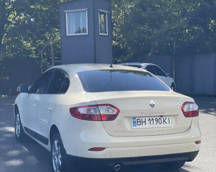 Рено Флюенс 2013 в Одессе на Automoto.ua Бежевый Рено Флюенс, объемом двигателя 1.46 л и пробегом 238 тыс. км за 7500 $, фото 27 на Automoto.ua