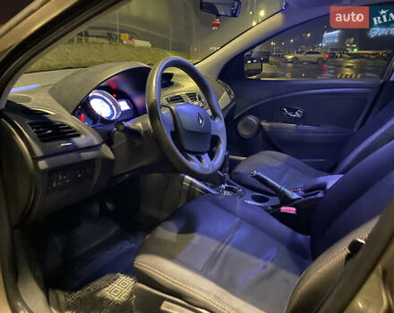 Бежевый Рено Флюенс, объемом двигателя 1.46 л и пробегом 233 тыс. км за 7300 $, фото 9 на Automoto.ua