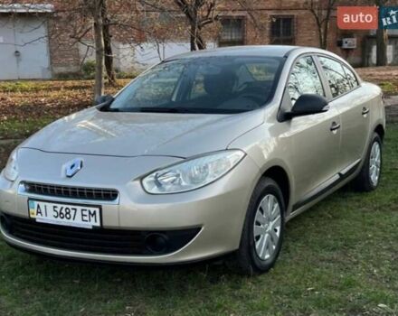 Бежевый Рено Флюенс, объемом двигателя 1.6 л и пробегом 214 тыс. км за 5600 $, фото 1 на Automoto.ua