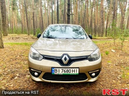 Рено Флюенс 2014 в Полтаве на Automoto.ua Бежевый Рено Флюенс, объемом двигателя 1.6 л и пробегом 201 тыс. км за 7400 $, фото 1 на Automoto.ua
