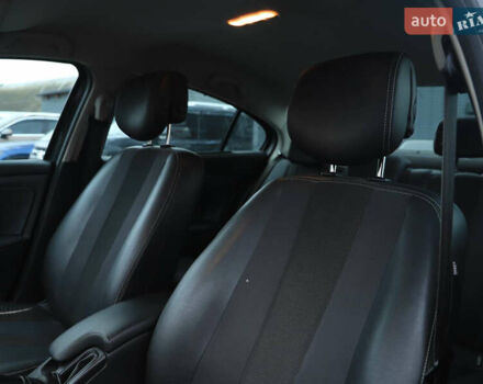 Чорний Рено Флюенс, об'ємом двигуна 1.5 л та пробігом 230 тис. км за 5650 $, фото 10 на Automoto.ua
